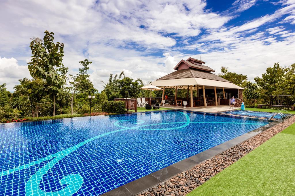 Phukumhom Khao Yai Hotell Wangkata Exteriör bild