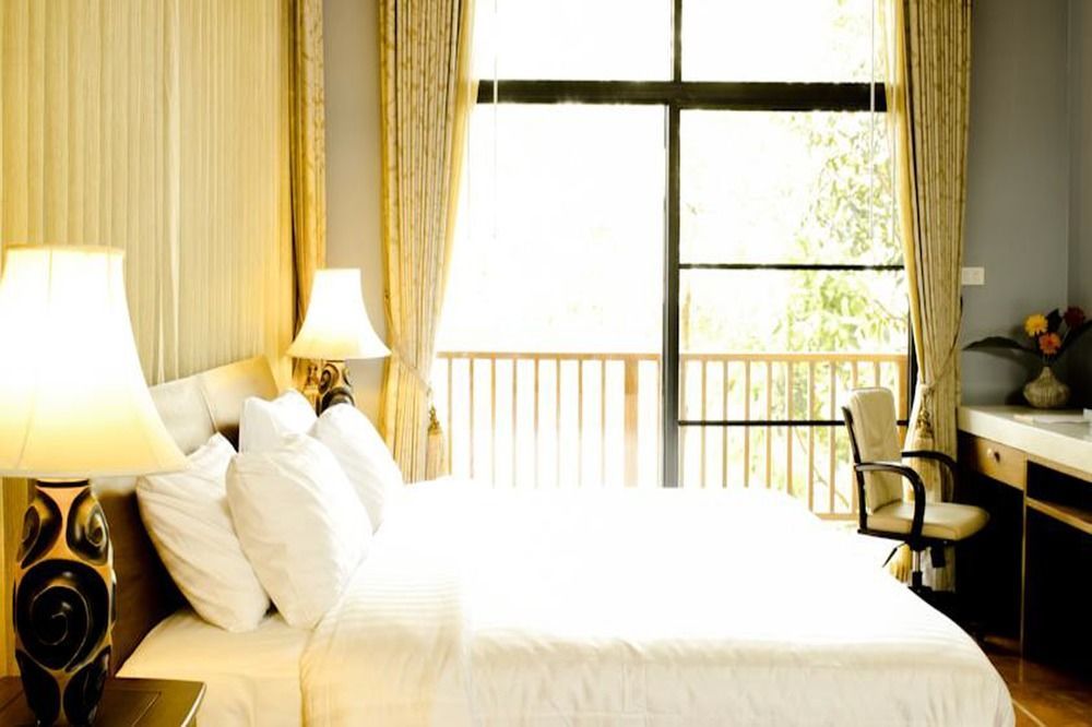 Phukumhom Khao Yai Hotell Wangkata Exteriör bild
